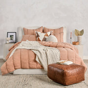 Rowen - Quilt - R&R Furniture Gallery (Fountain Valley, CA)