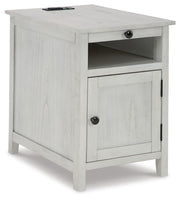 Treytown - Chair Side End Table - R&R Furniture Gallery (Fountain Valley, CA)
