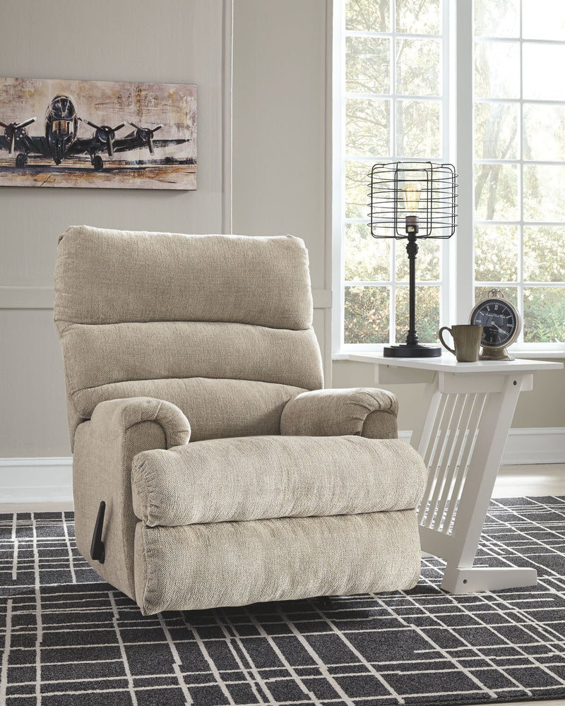 Man Fort - Rocker Recliner - R&R Furniture Gallery (Fountain Valley, CA)