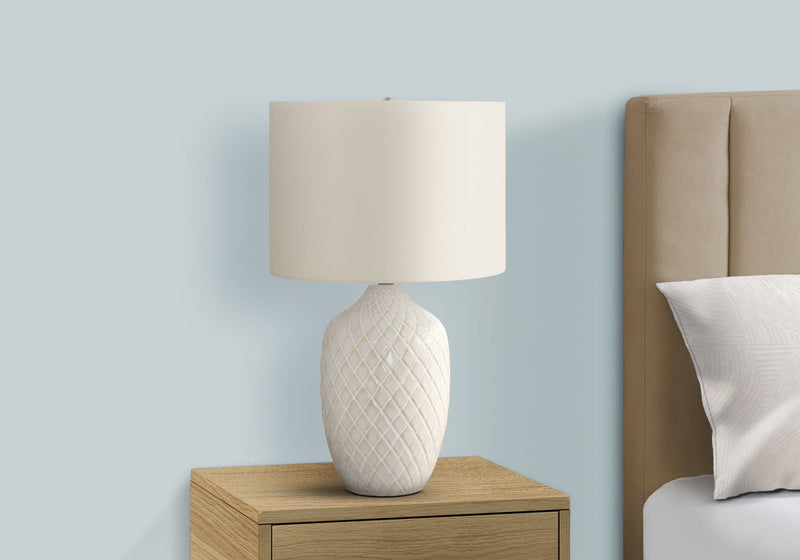 Lighting, Table Lamp, Transitional - Cream - R&R Furniture Gallery (Fountain Valley, CA)