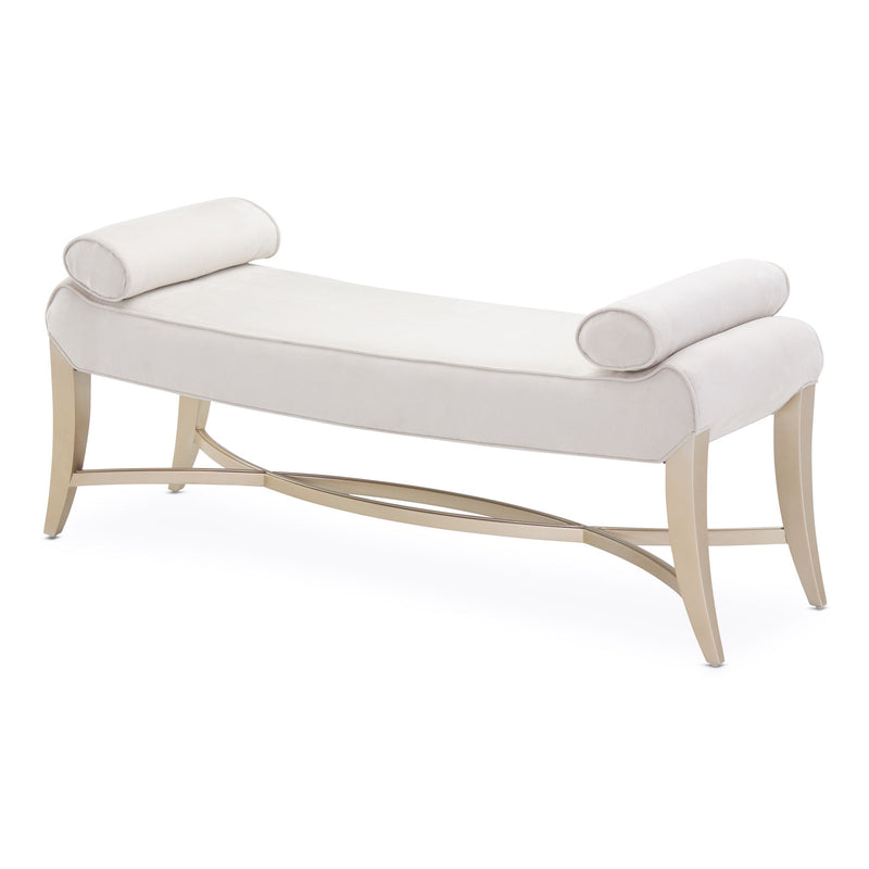 Malibu Crest - Bed Bench - Chardonnay - R&R Furniture Gallery (Fountain Valley, CA)