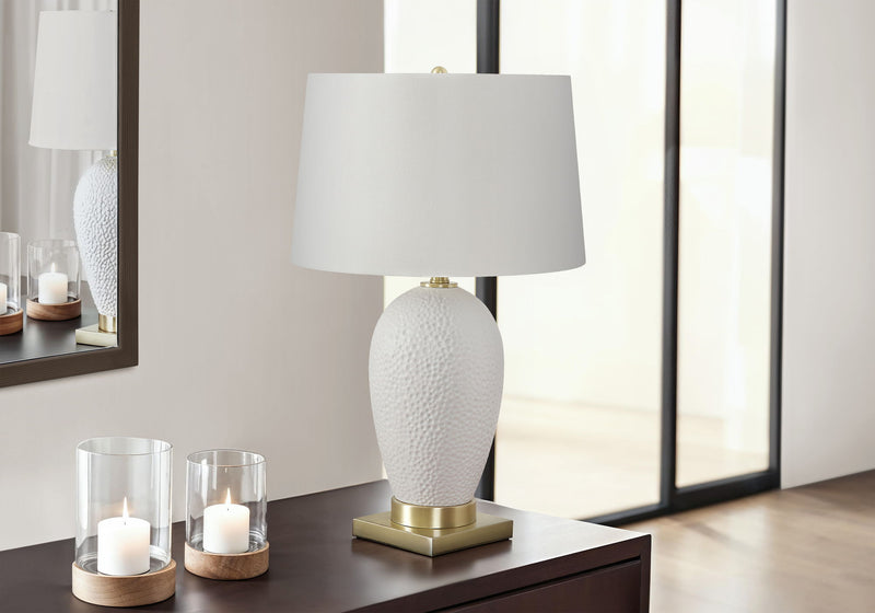Lighting, Table Lamp, Ceramic, Transitional - White - R&R Furniture Gallery (Fountain Valley, CA)