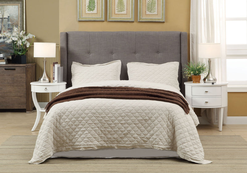 Madeleine Queen-size Wingback Platform Storage Bed (2026)