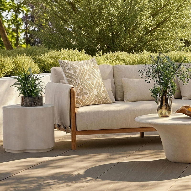 Xyra - Outdoor Side Table