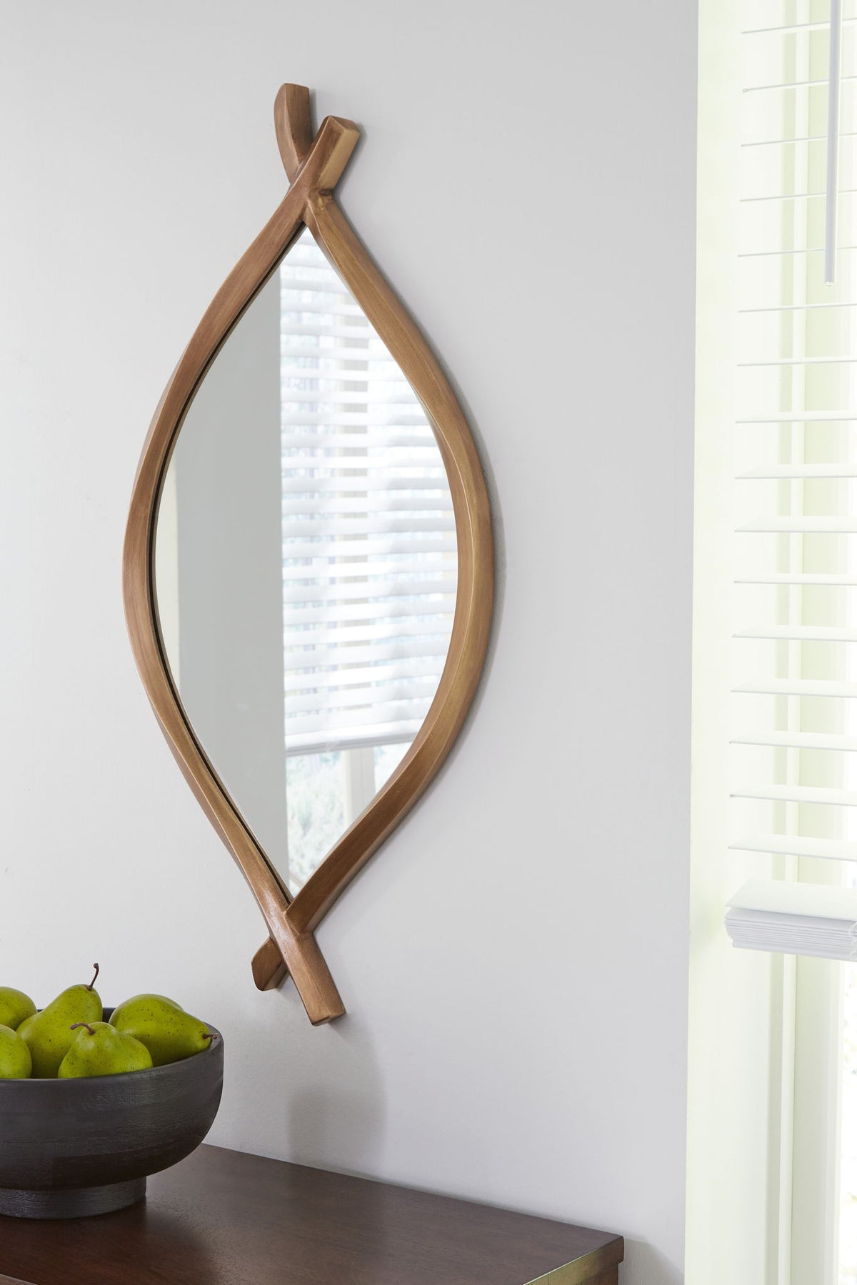 Bartner - Accent Mirror - Antique Gold Finish - R&R Furniture Gallery (Fountain Valley, CA)