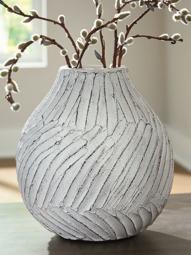Shelvie - Vase - R&R Furniture Gallery (Fountain Valley, CA)