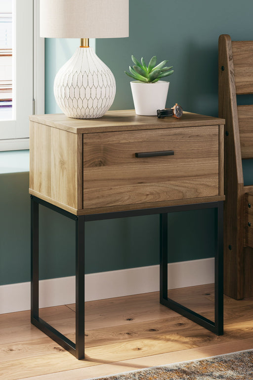 Deanlow - One Drawer Night Stand - Honey - R&R Furniture Gallery (Fountain Valley, CA)
