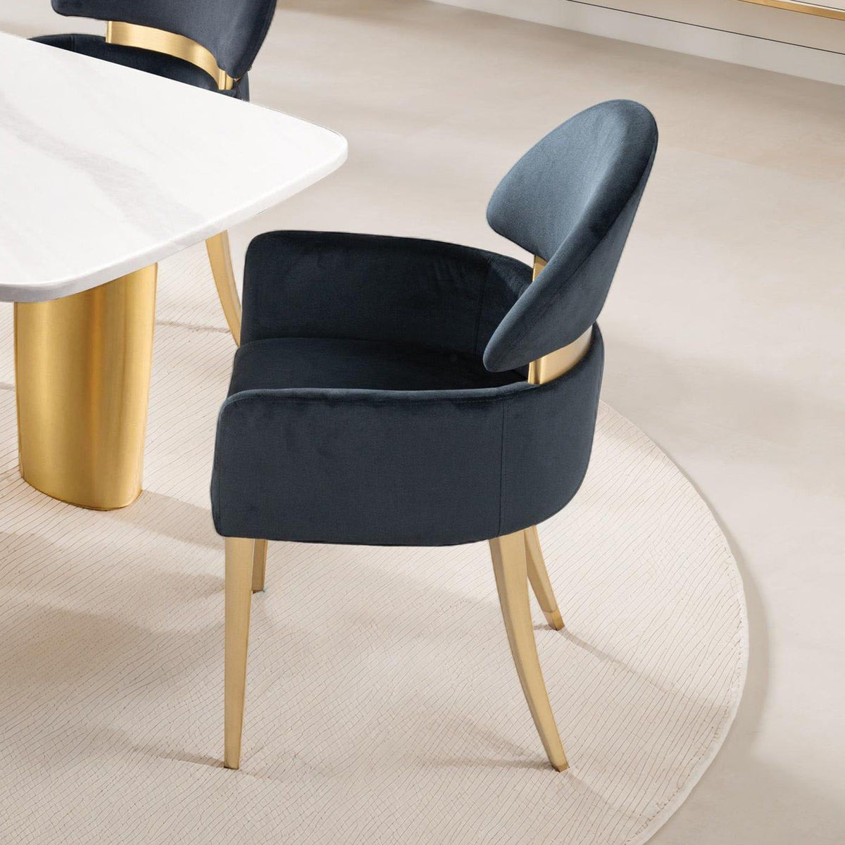 Northall - Arm Chair (2/CTN)