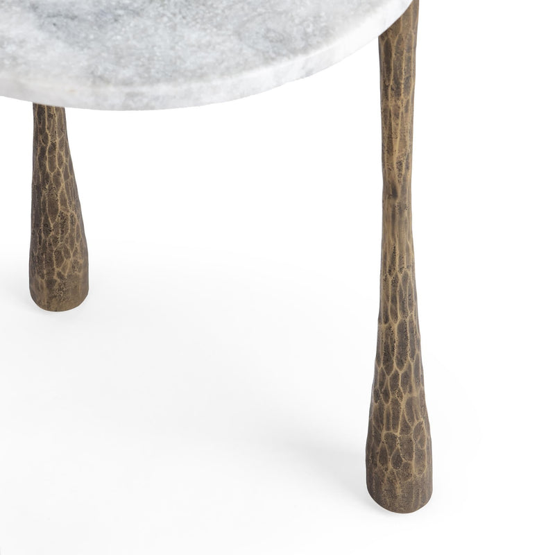 Venicia - Round Table