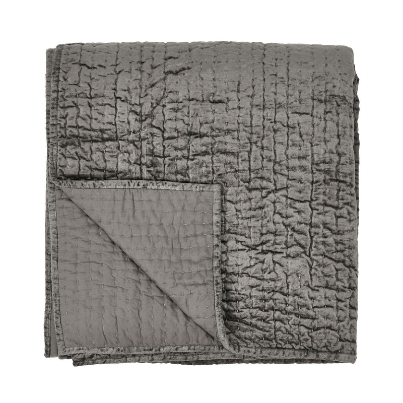 Bari - Velvet Quilt Set
