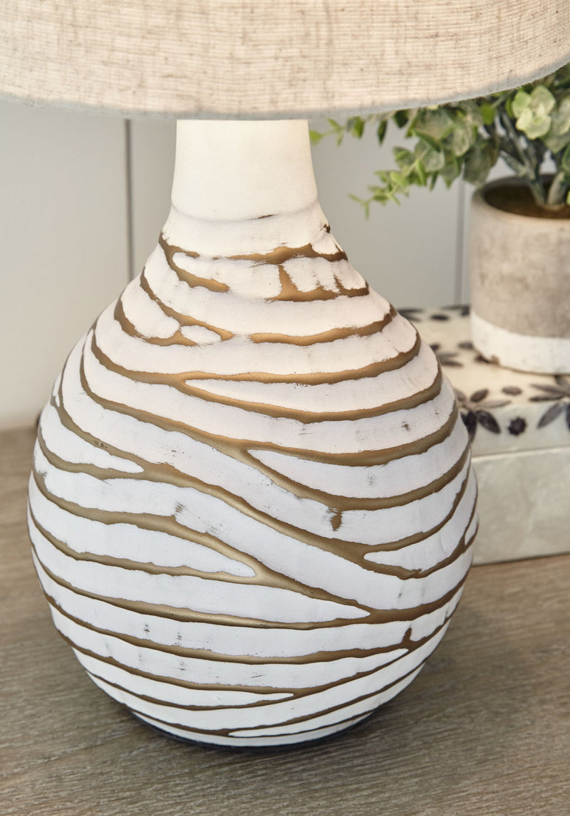 Aleela - Metal Table Lamp  - White / Gold Finish - R&R Furniture Gallery (Fountain Valley, CA)