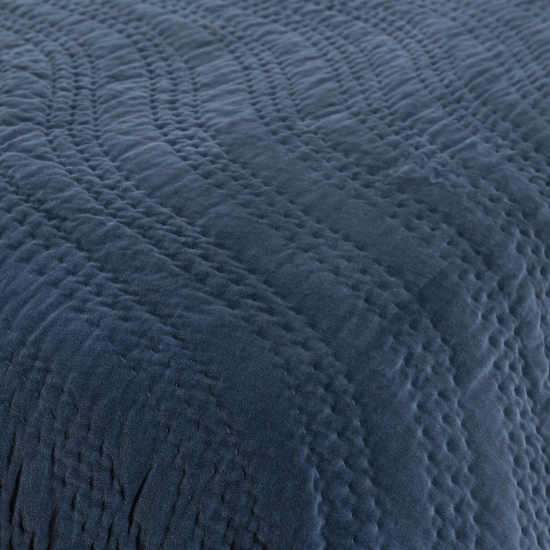 Elms - Velvet Set