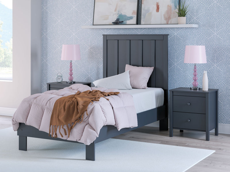 Simmenfort - Platform Bed With Panel Headboard - R&R Furniture Gallery (Fountain Valley, CA)