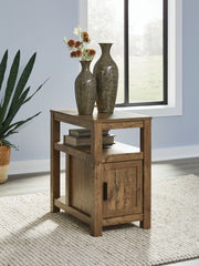 Fendenmore - Chair Side End Table - R&R Furniture Gallery (Fountain Valley, CA)
