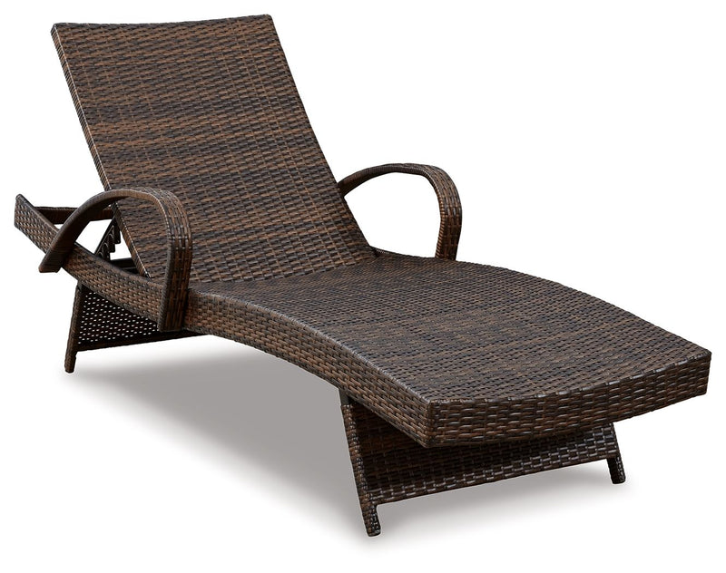 Kantana - Chaise Lounge - R&R Furniture Gallery (Fountain Valley, CA)