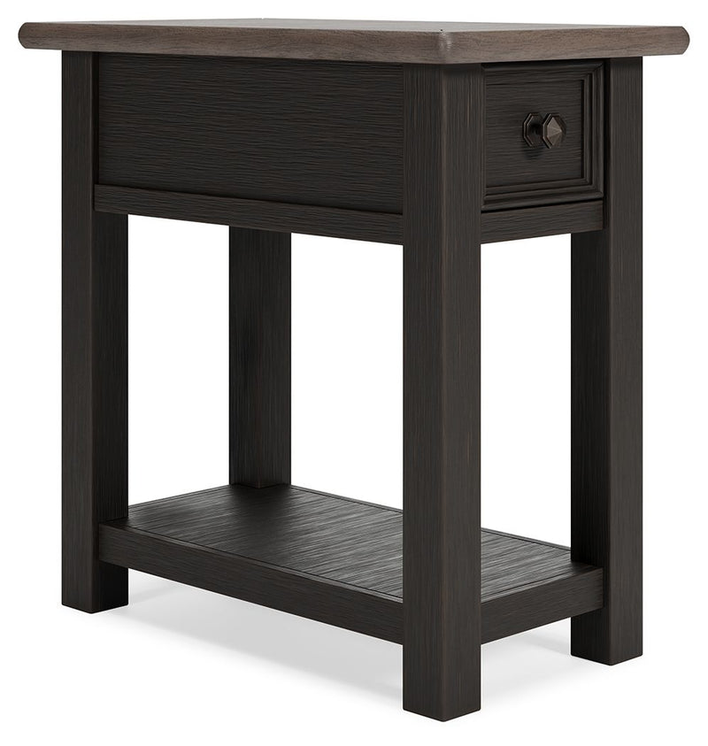Tyler Creek - Chair Side End Table - Black / Gray - R&R Furniture Gallery (Fountain Valley, CA)