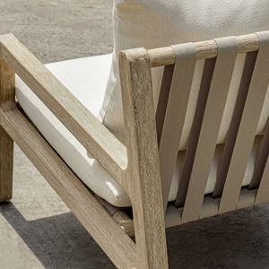Strapped - Outdoor Lounge Chair - Light Brown / Light Gray