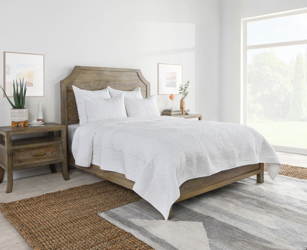 Anessa - Quilt Set