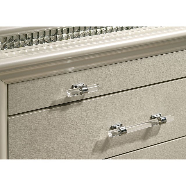 Maddie Queen Bedroom Set - R&R Furniture Gallery (Fountain Valley, CA)