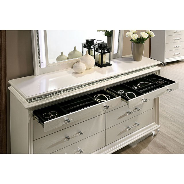 Maddie Queen Bedroom Set - R&R Furniture Gallery (Fountain Valley, CA)