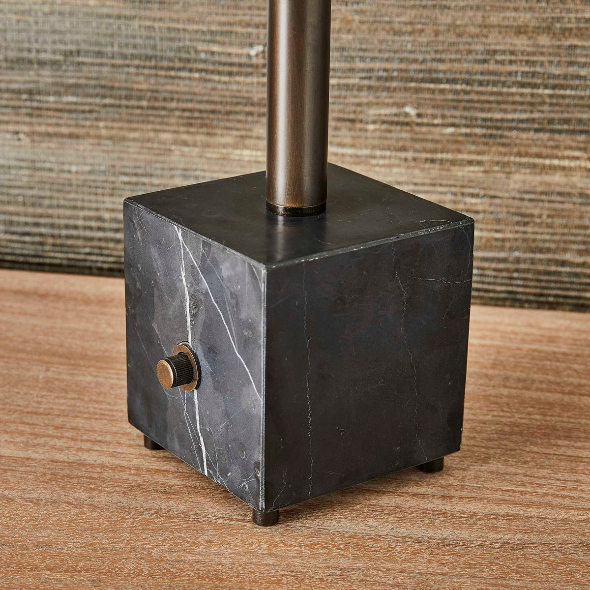 Highlight - Desk Lamp - Black