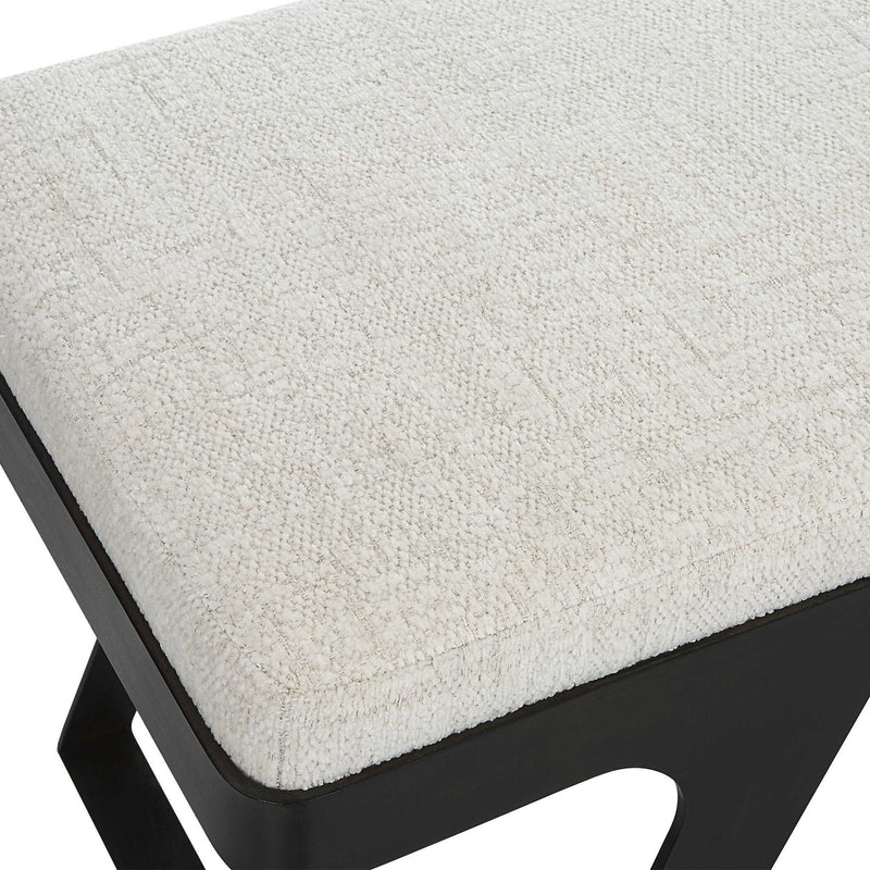 Hover - Modern Bench