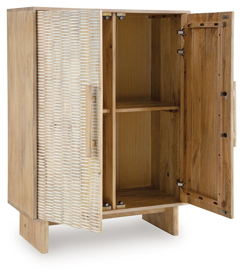 Dallinbury - Accent Cabinet - Natural / White Wash - R&R Furniture Gallery (Fountain Valley, CA)