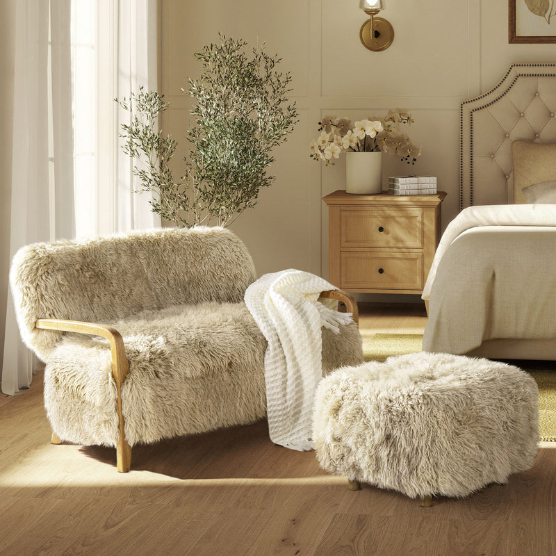 Enchante - New Zealand Sheepskin Rectangular Accent Ottoman - Taupe / Natural - R&R Furniture Gallery (Fountain Valley, CA)
