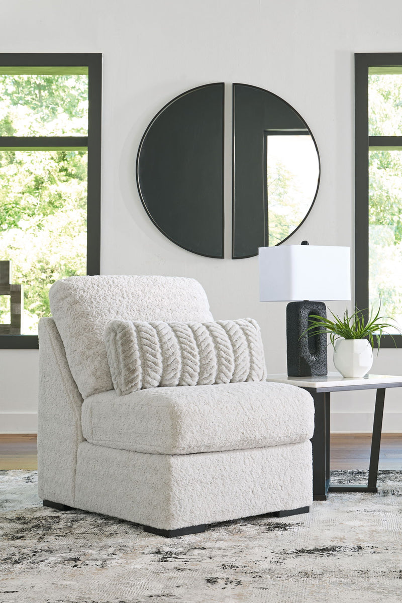 Cuddle Plush - Sectional - R&R Furniture Gallery (Fountain Valley, CA)
