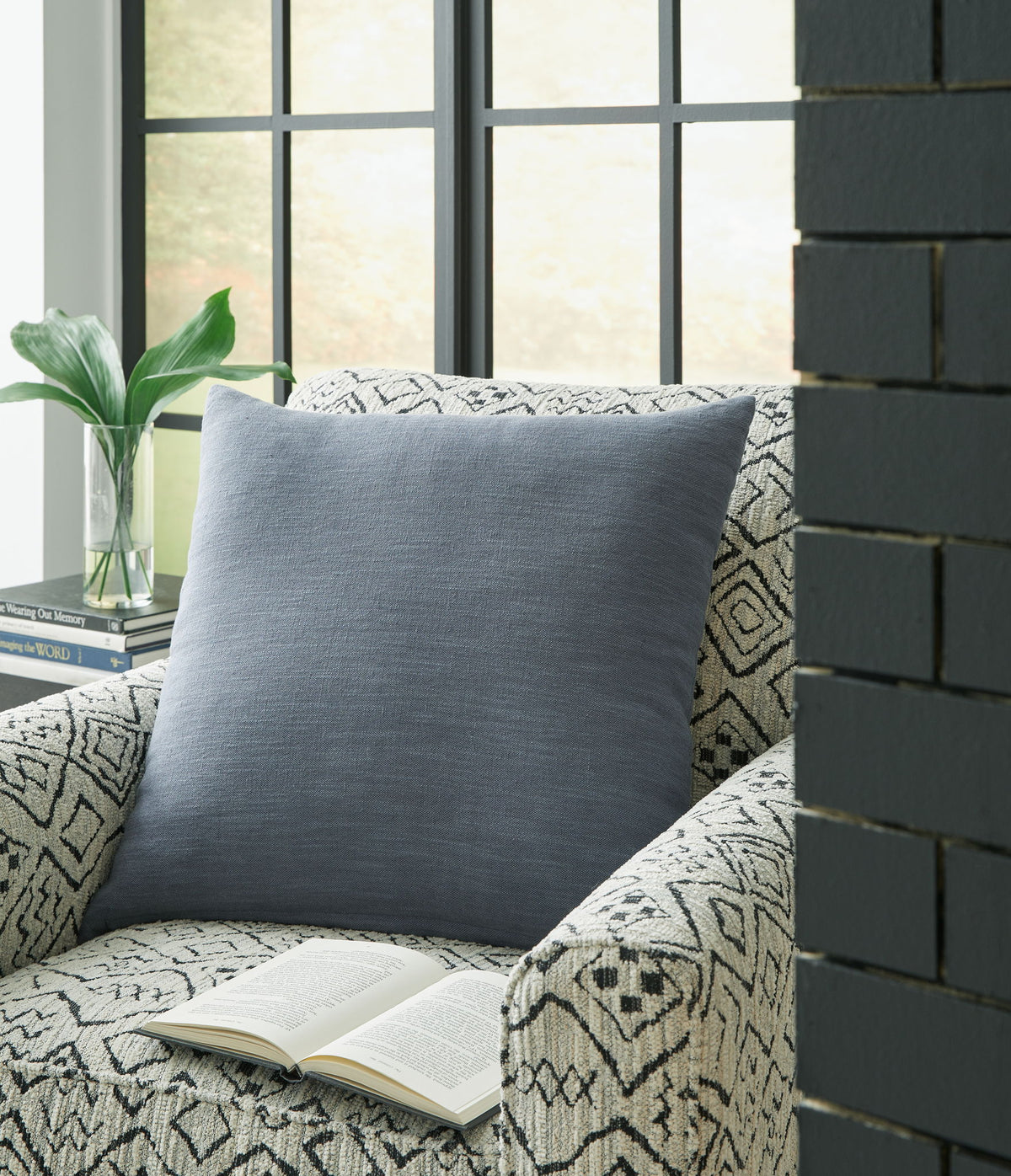 Thaneville - Pillow - R&R Furniture Gallery (Fountain Valley, CA)