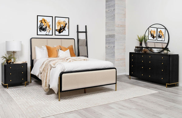 Arini 4-piece California King Bedroom Set Cream and Black