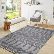 Guros - 8' X 10' Traditional Indoor / Outdoor Area Rug - White / Gray - R&R Furniture Gallery (Fountain Valley, CA)