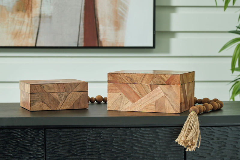 Antford - Box Set (Set of 2) - Brown - R&R Furniture Gallery (Fountain Valley, CA)