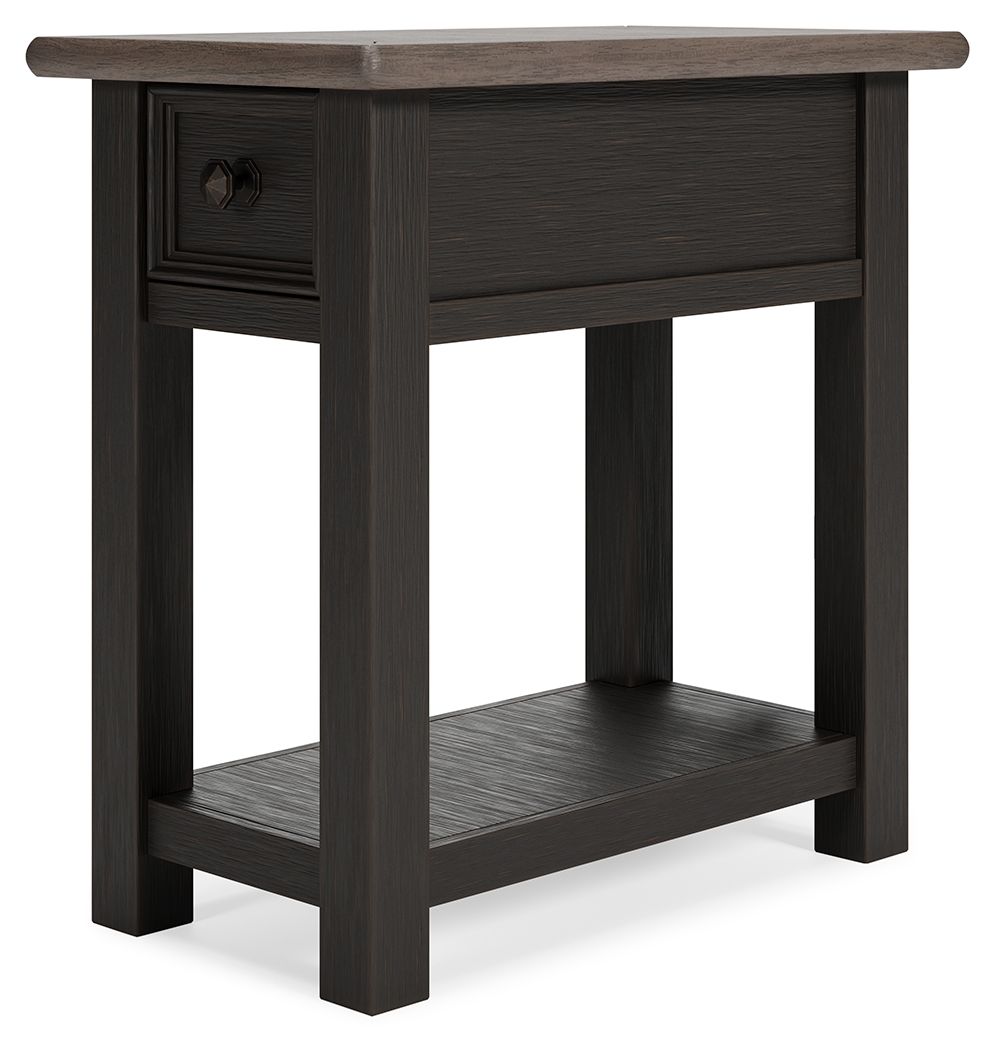 Tyler Creek - Chair Side End Table - Black / Gray - R&R Furniture Gallery (Fountain Valley, CA)
