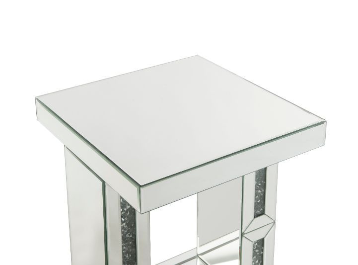 Noralie - 16" Accent Table - Mirrored & Faux Diamonds - R&R Furniture Gallery (Fountain Valley, CA)