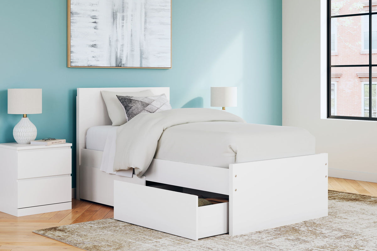 Onita - Panel Platform Bed - R&R Furniture Gallery (Fountain Valley, CA)