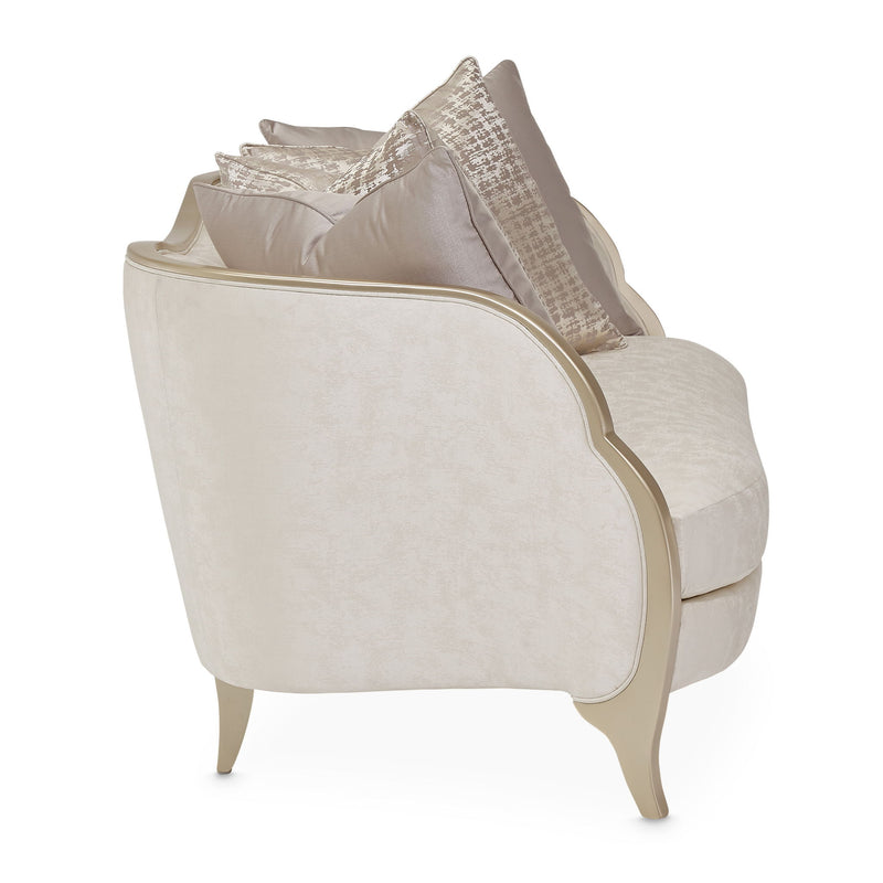 Malibu Crest - Loveseat - Cloud White / Chardonnay - R&R Furniture Gallery (Fountain Valley, CA)