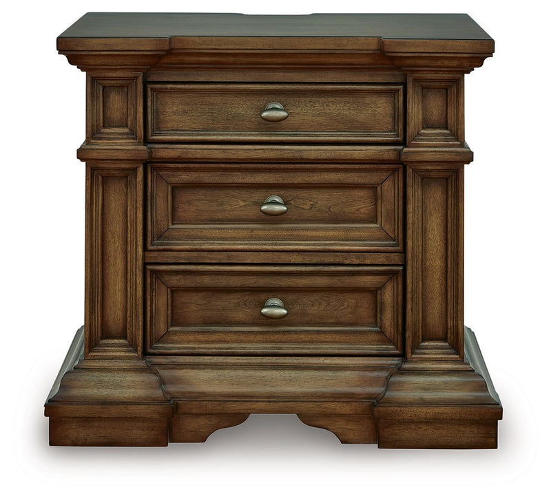 Frantanna - Three Drawer Night Stand - Brown - R&R Furniture Gallery (Fountain Valley, CA)
