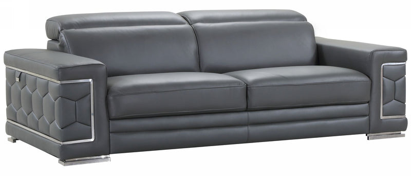 692 - Sofa - R&R Furniture Gallery (Fountain Valley, CA)