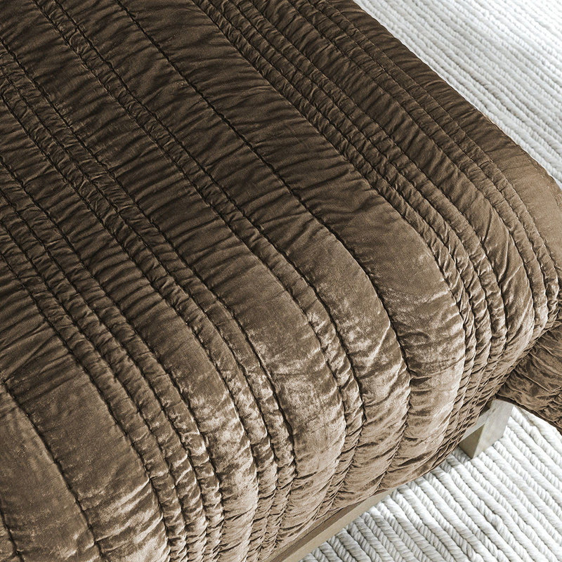 Seville - Quilt - R&R Furniture Gallery (Fountain Valley, CA)