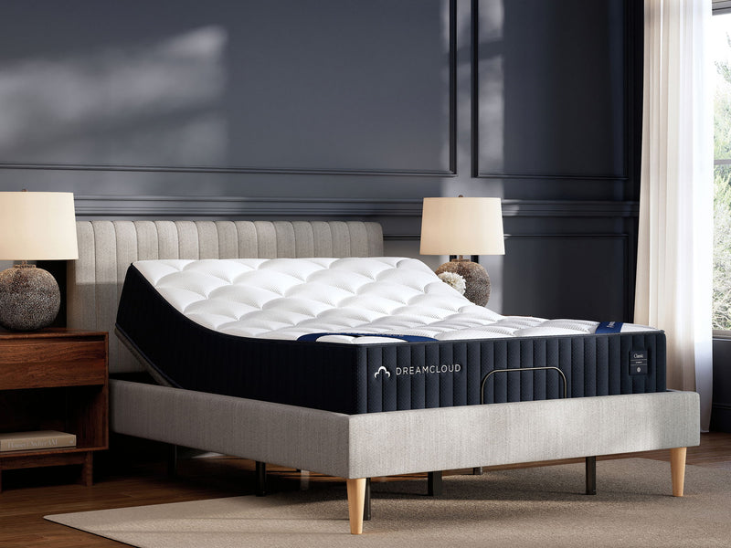 DreamCloud Classic Hybrid - Mattress - R&R Furniture Gallery (Fountain Valley, CA)