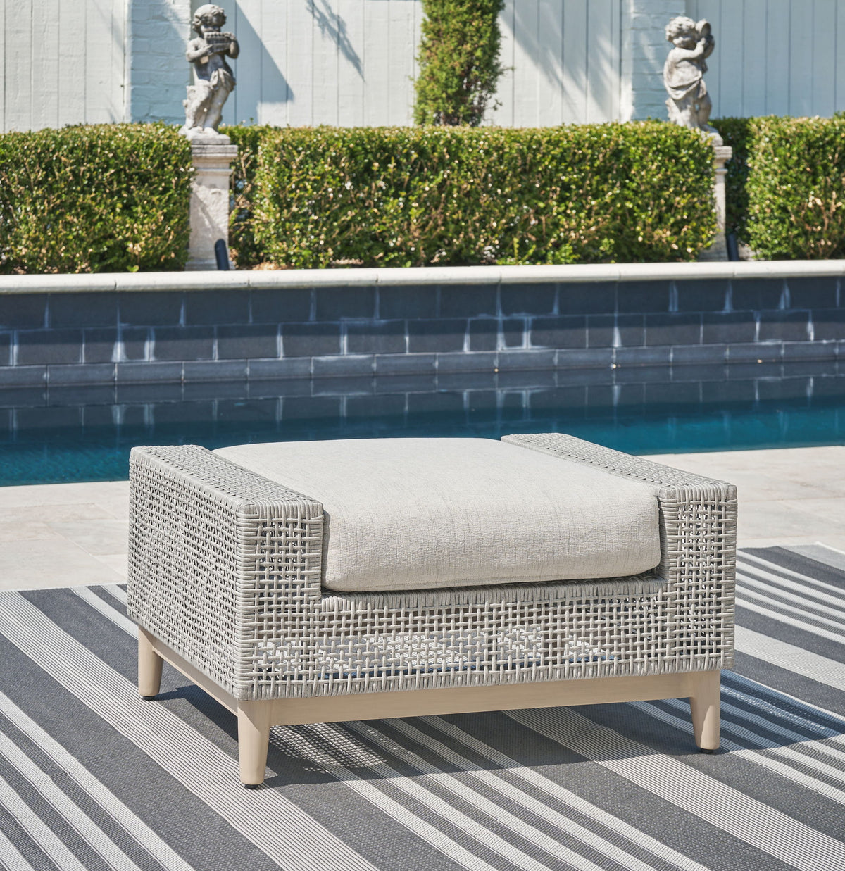 Seton Creek - Ottoman With Cushion - Gray - R&R Furniture Gallery (Fountain Valley, CA)