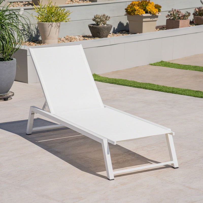 Myers - Chaise Lounge - White - R&R Furniture Gallery (Fountain Valley, CA)