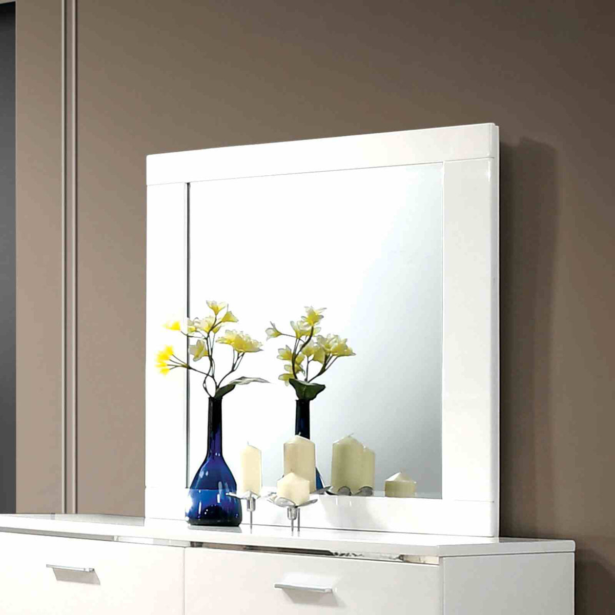 Malte - Mirror, White