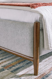 Lyncott - Upholstered Bed - R&R Furniture Gallery (Fountain Valley, CA)