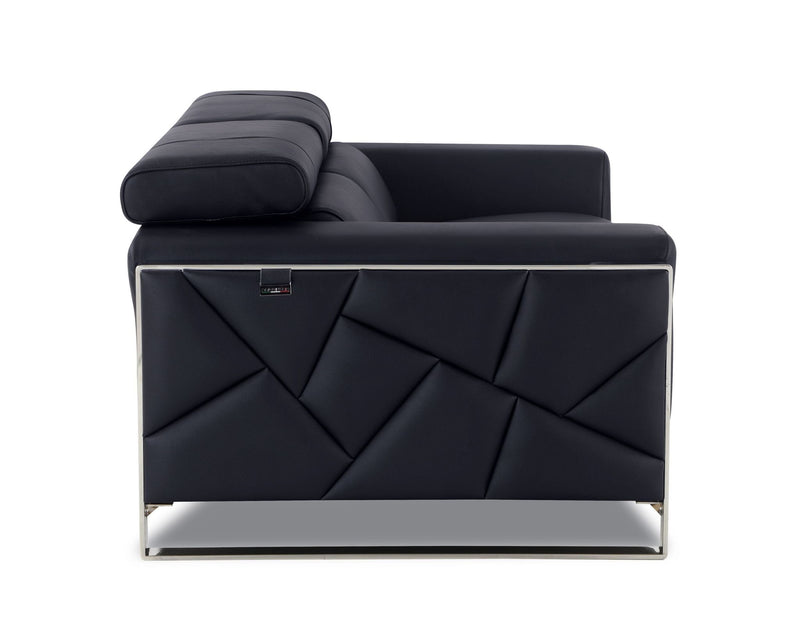 903 - Loveseat - R&R Furniture Gallery (Fountain Valley, CA)