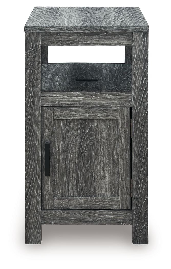 Fendenmore - Chair Side End Table - R&R Furniture Gallery (Fountain Valley, CA)