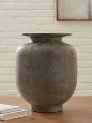 Jedwick - Vase - R&R Furniture Gallery (Fountain Valley, CA)