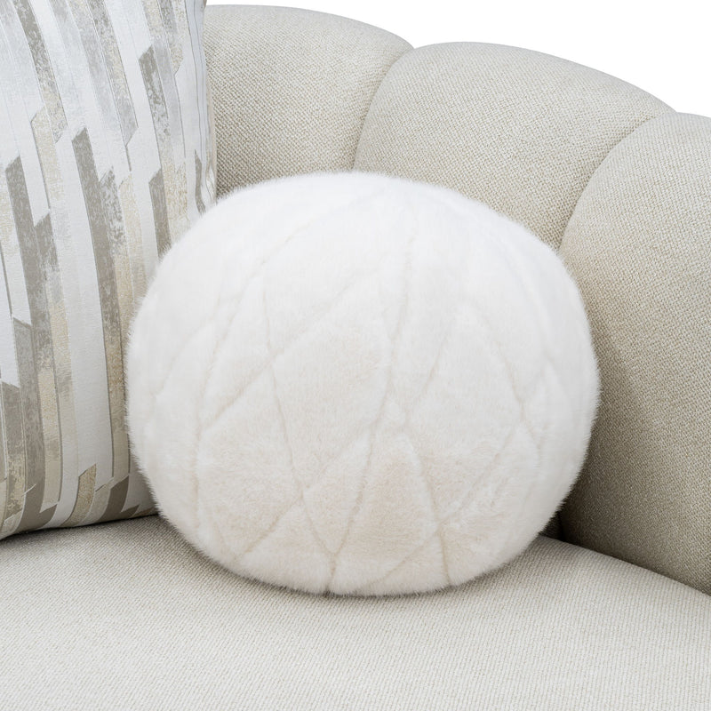 Scotts Square - Loveseat - Cornsilk / Light Champagne - R&R Furniture Gallery (Fountain Valley, CA)