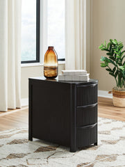 Camdill - Chair Side End Table - R&R Furniture Gallery (Fountain Valley, CA)